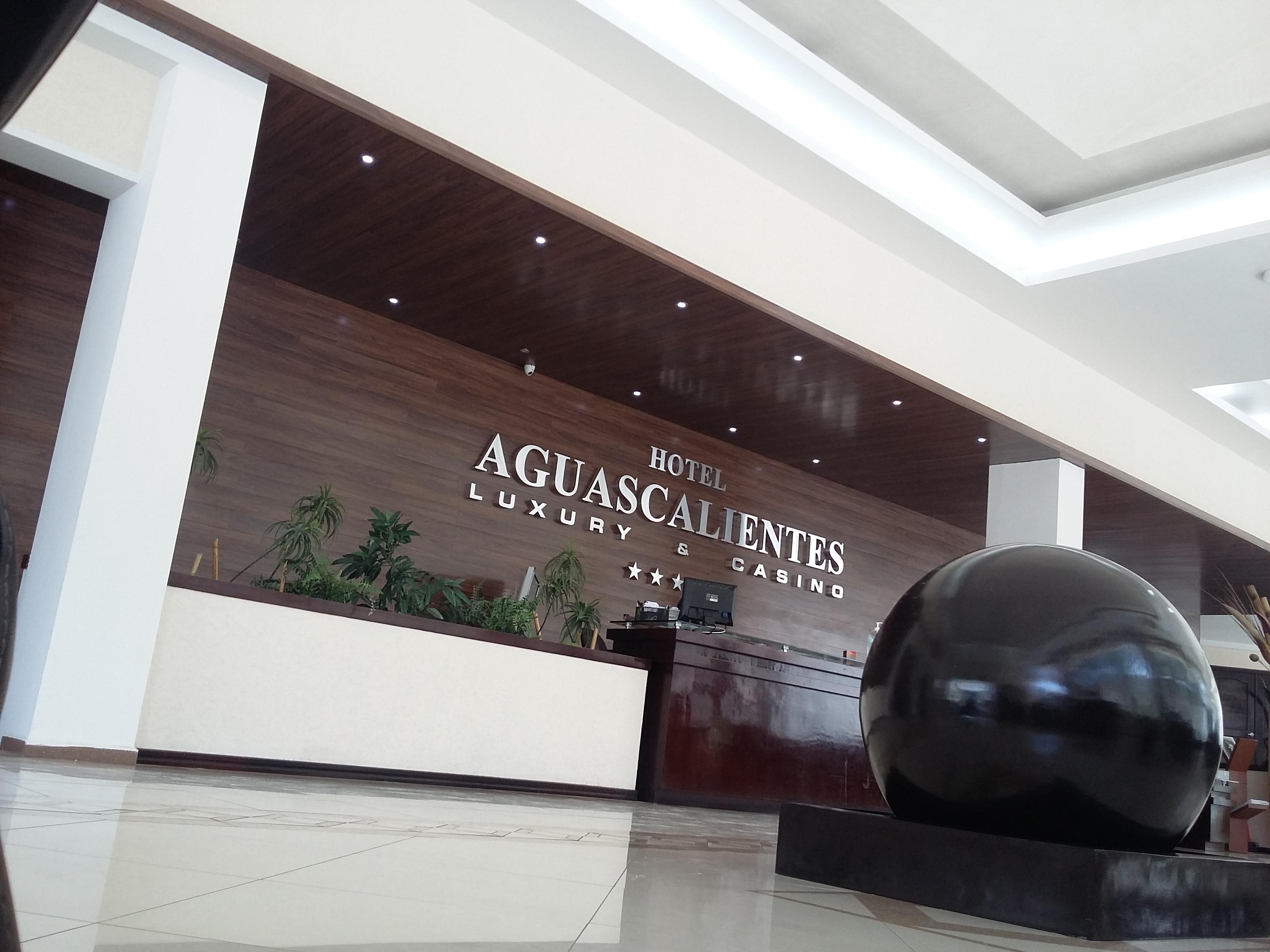 Wyndham Garden Aguascalientes Hotel & Casino Exteriör bild