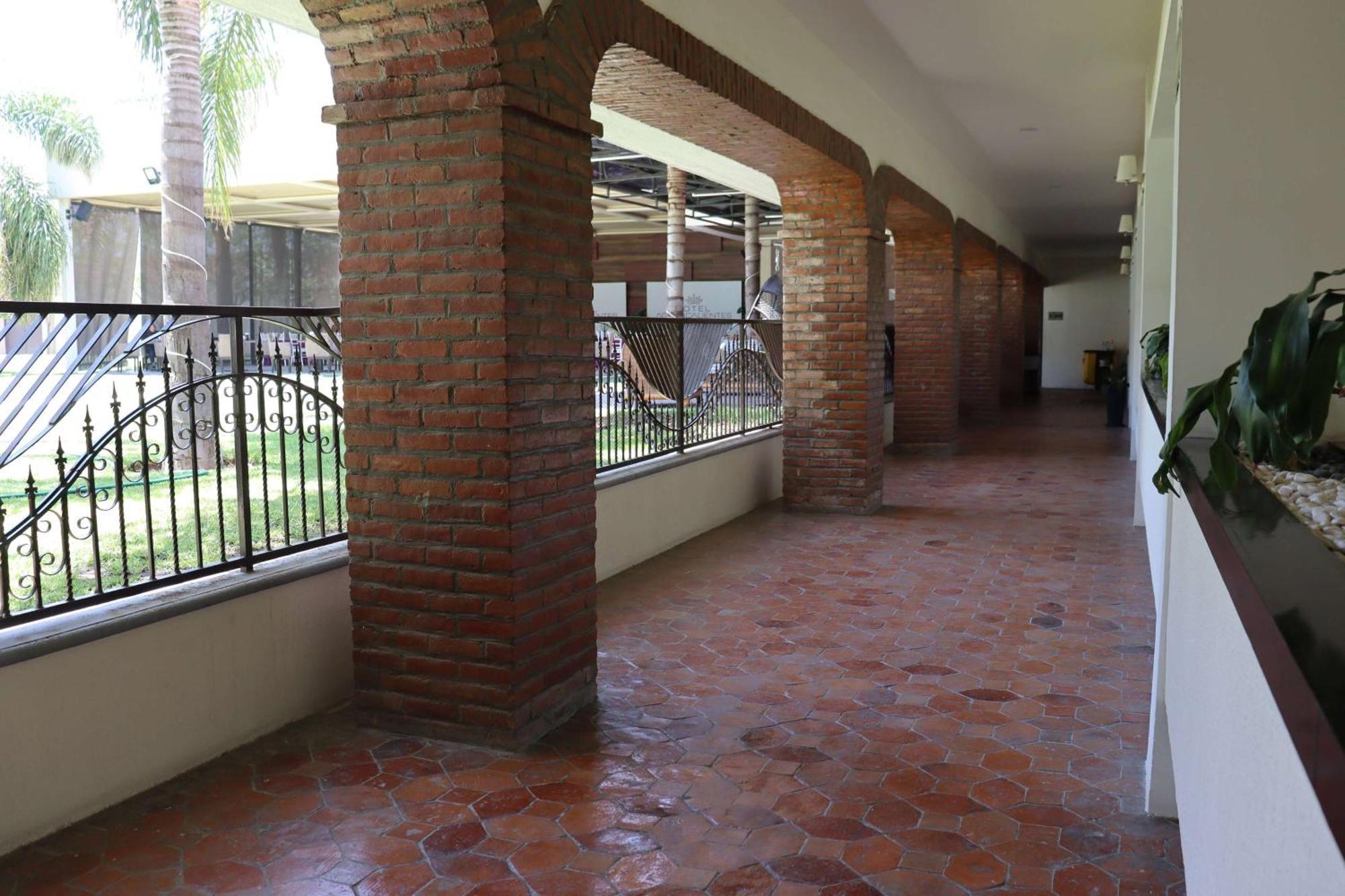 Wyndham Garden Aguascalientes Hotel & Casino Exteriör bild
