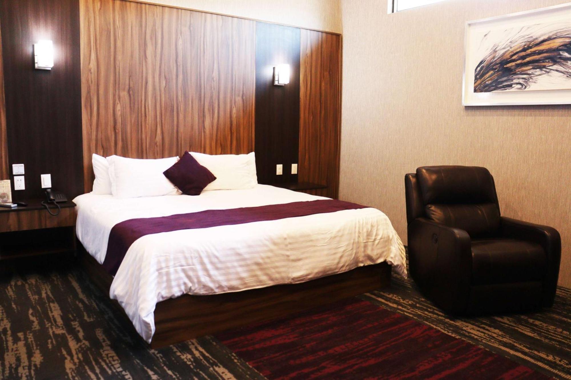 Wyndham Garden Aguascalientes Hotel & Casino Exteriör bild