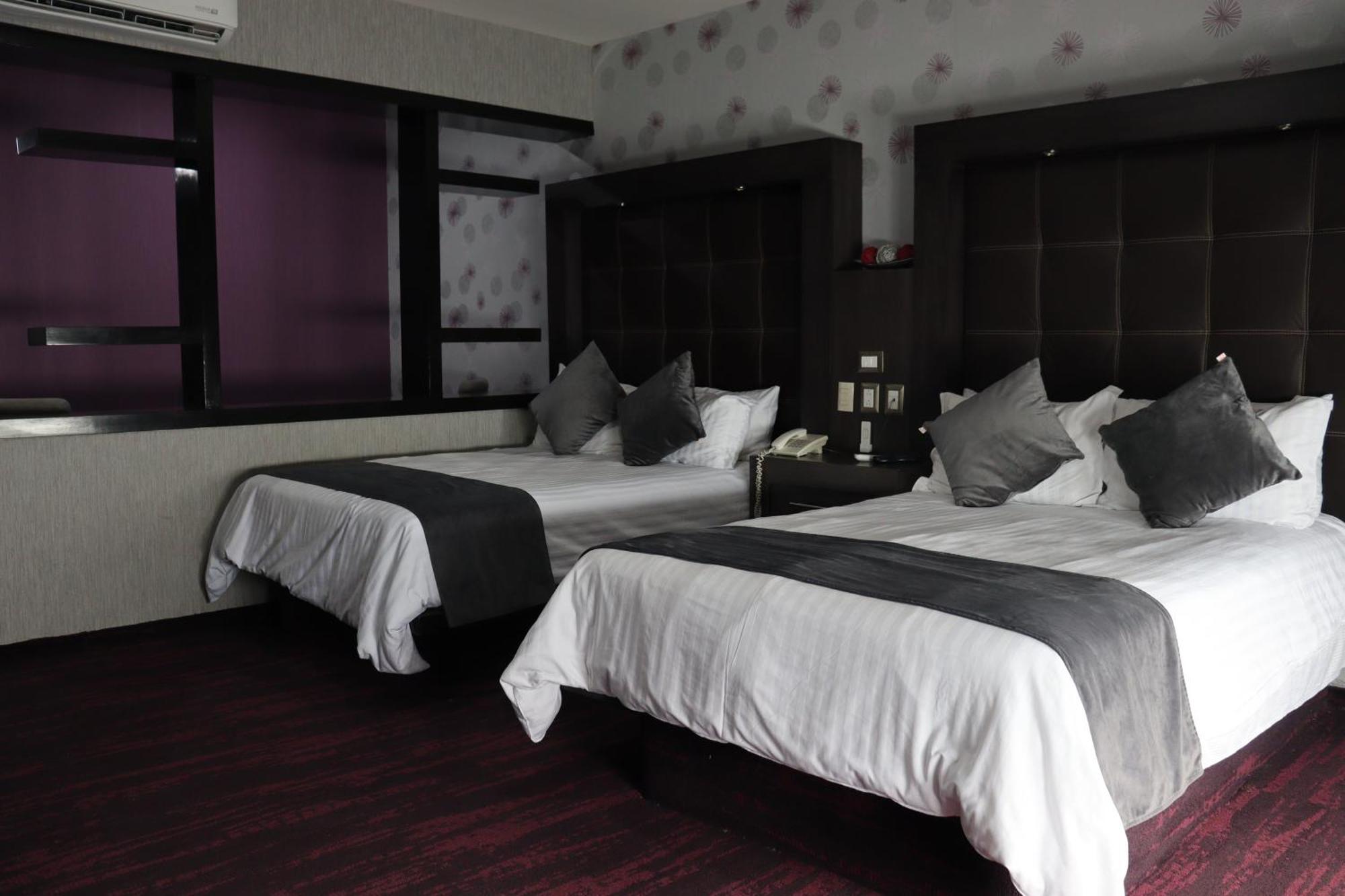 Wyndham Garden Aguascalientes Hotel & Casino Exteriör bild
